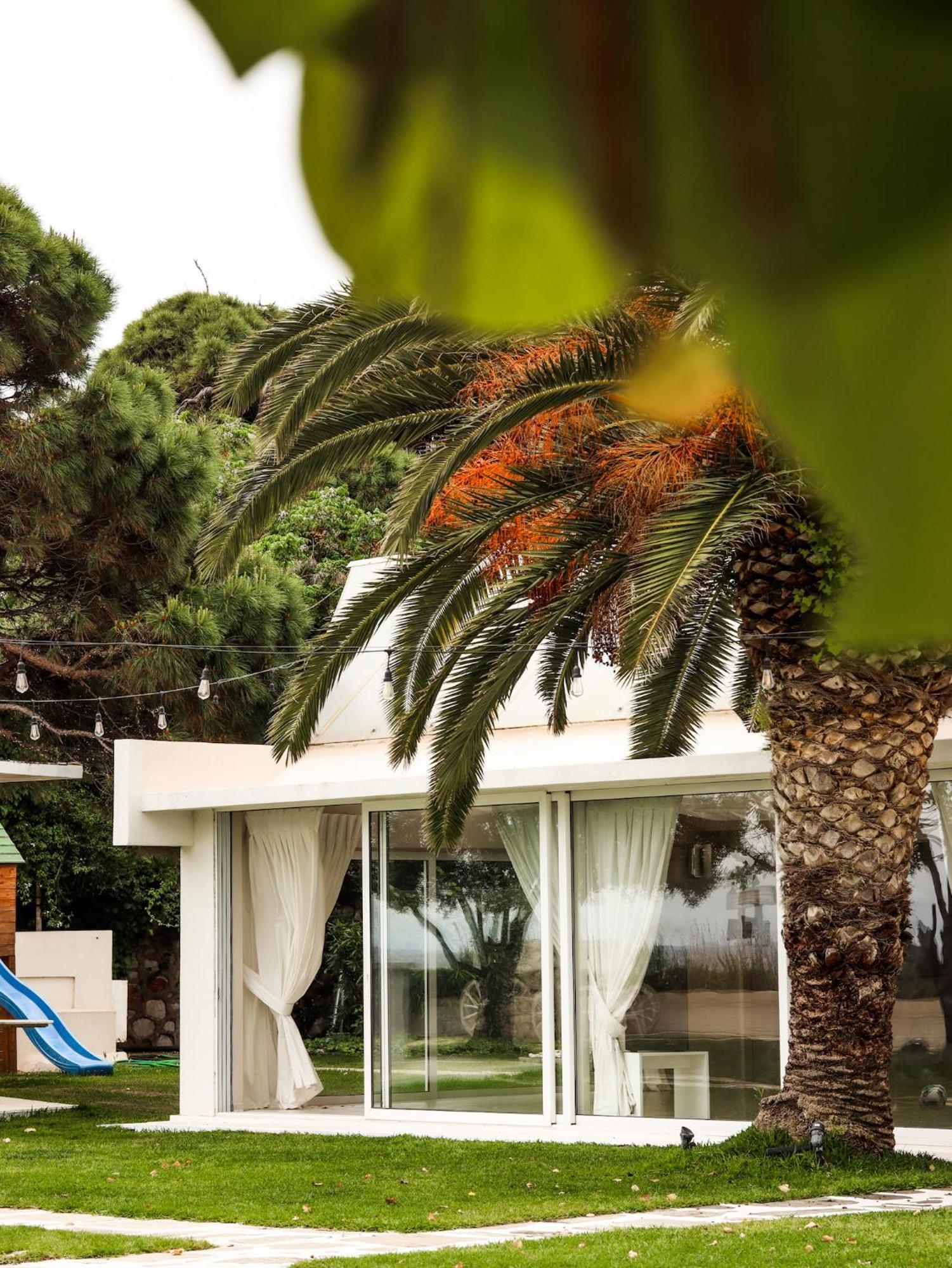 Marathon Beach Resort Nea Makri Ngoại thất bức ảnh