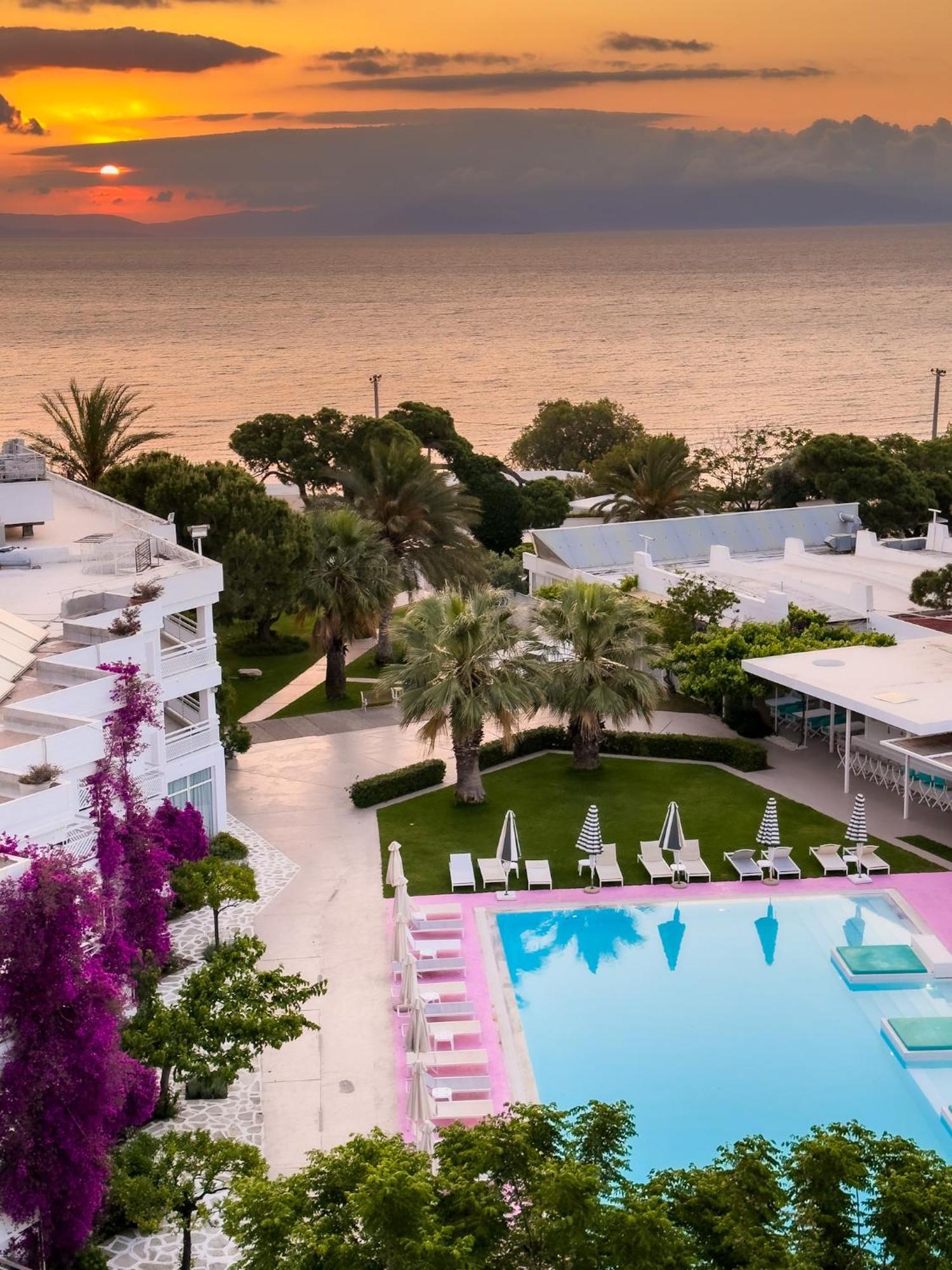 Marathon Beach Resort Nea Makri Ngoại thất bức ảnh